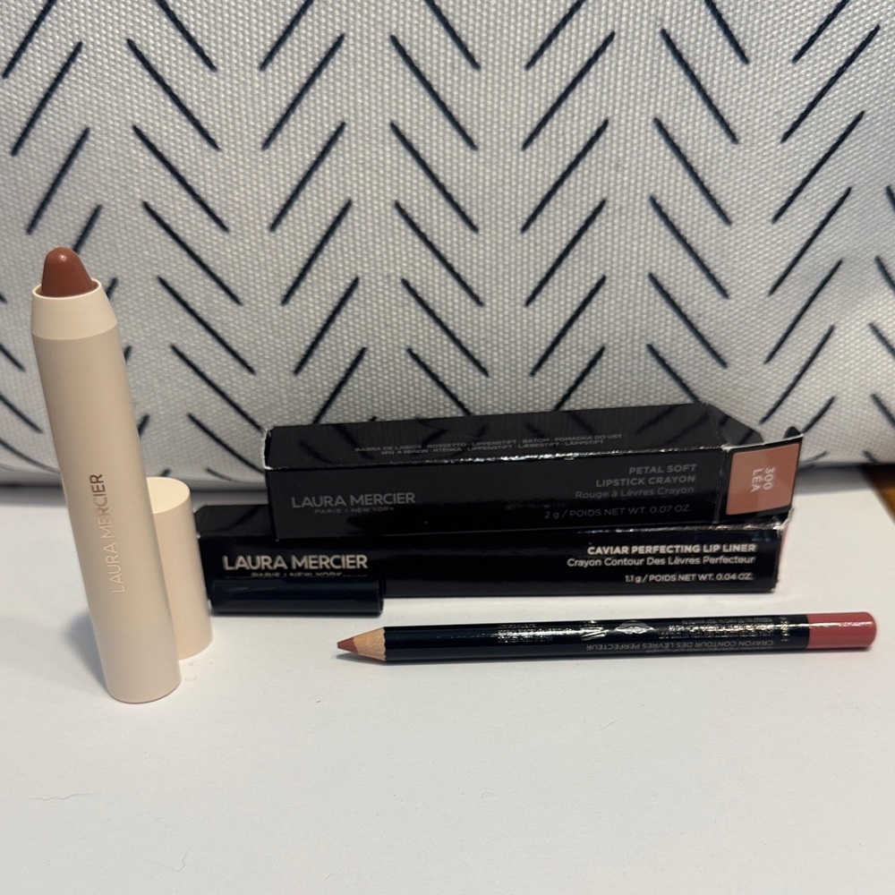 Laura Mercier Petal Soft Lipstick Crayon & Caviar Lip Liner Set